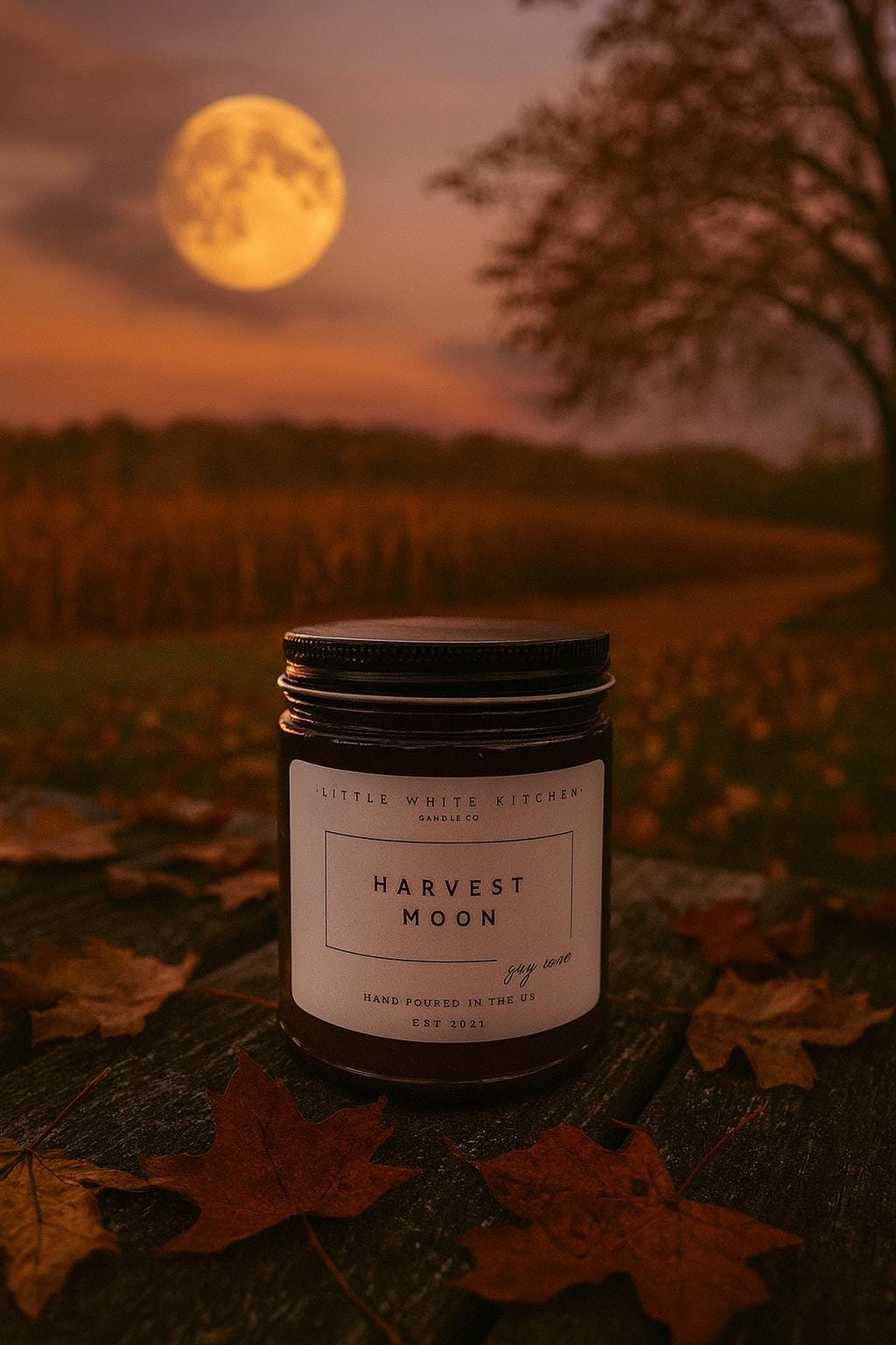 Harvest Moon Wooden Wick Soy Candle | Spiced Pumpkin, Vanilla