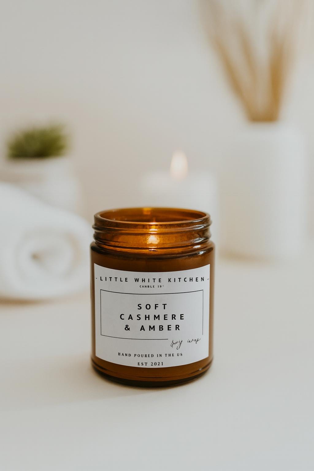 Cashmere Amber Soy Candle | Wooden Wick, 8oz