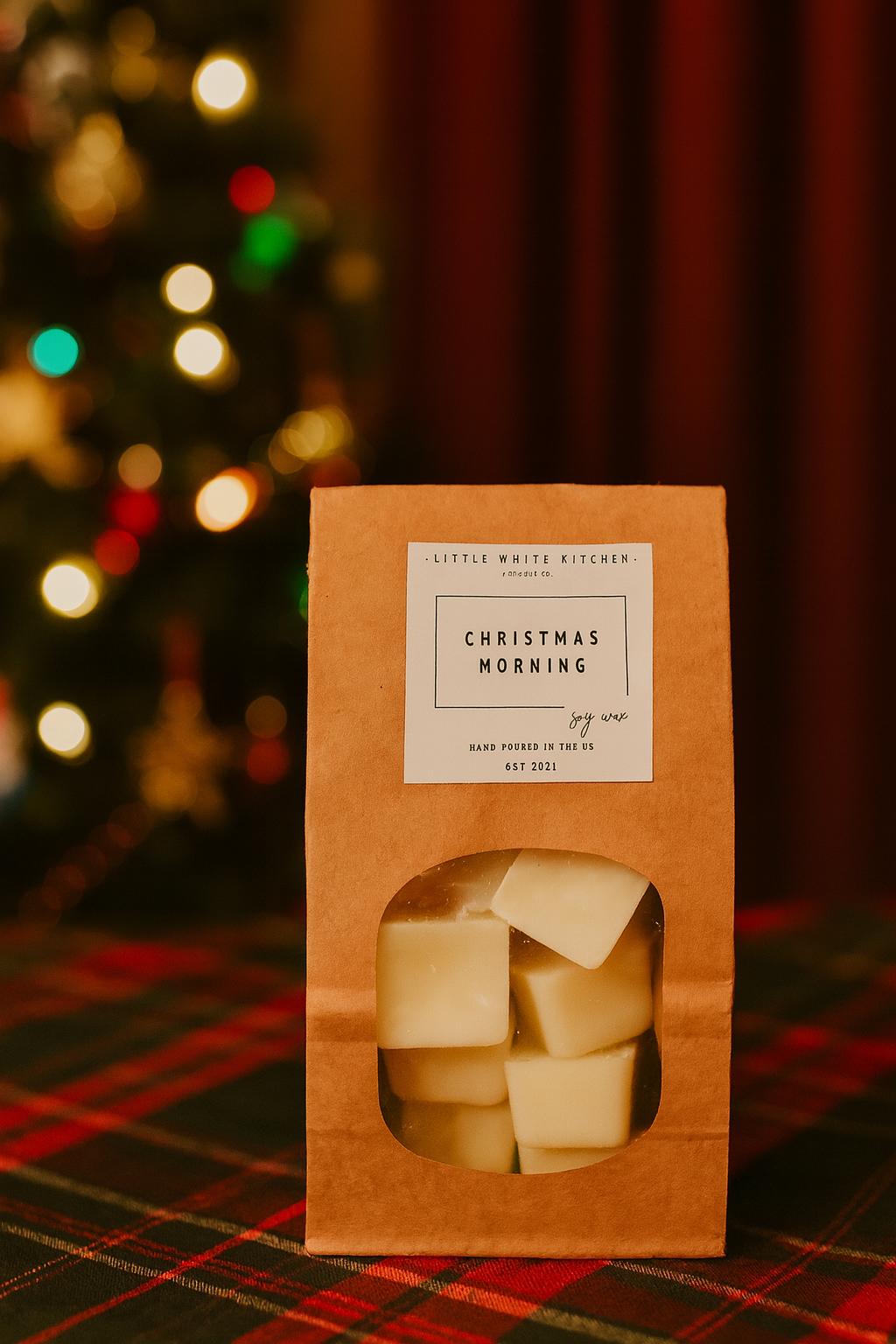 Christmas Morning Soy Candle | Wood Wick, Pine, Cinnamon, Vanilla