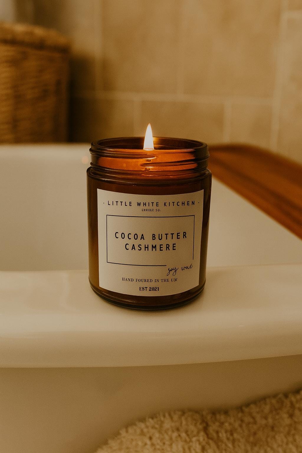 Cocoa Butter Cashmere Soy Candle | Wooden Wick, Amber Jar