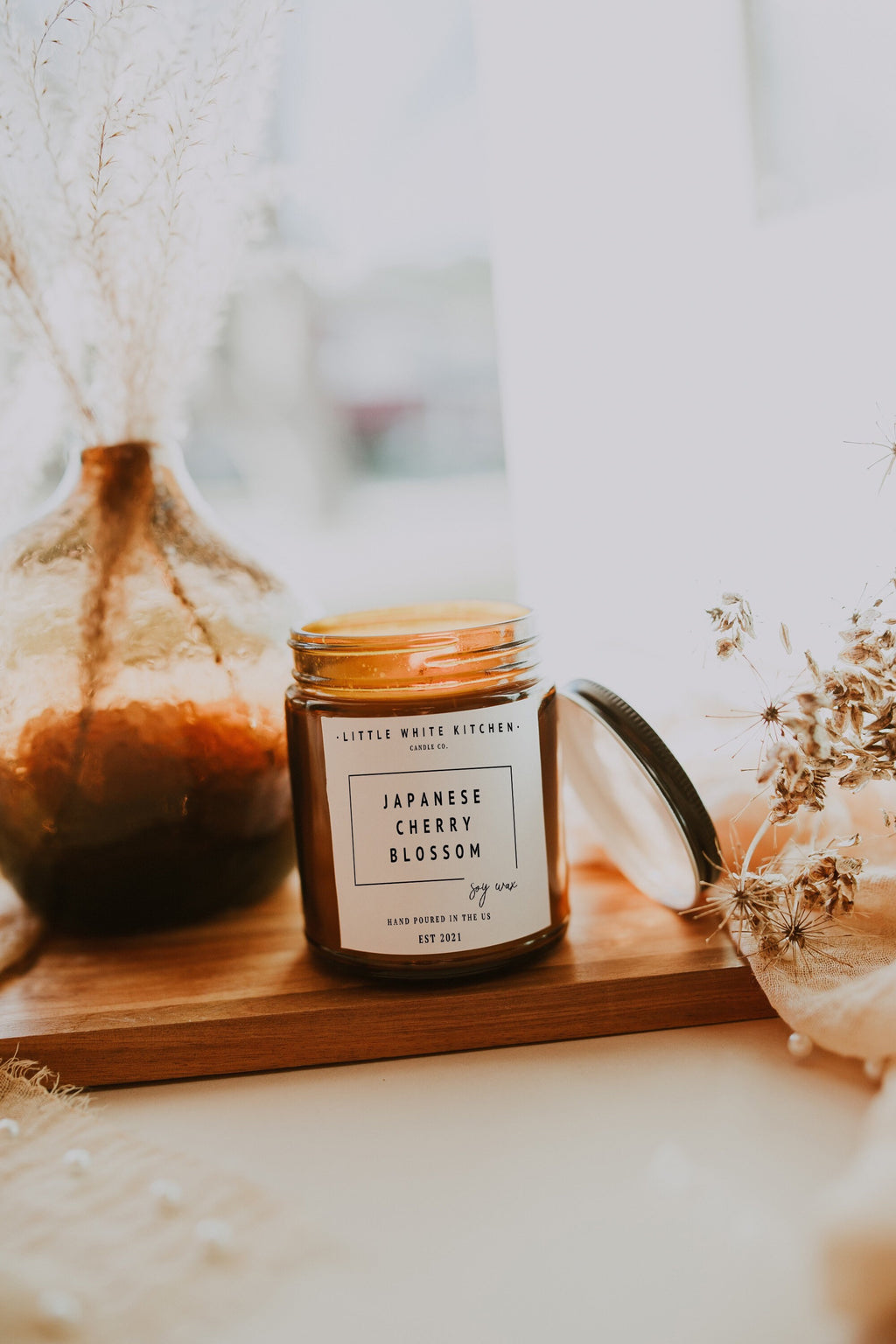 Japanese Cherry Blossom Soy Candle, Wooden Wick, Floral Scent