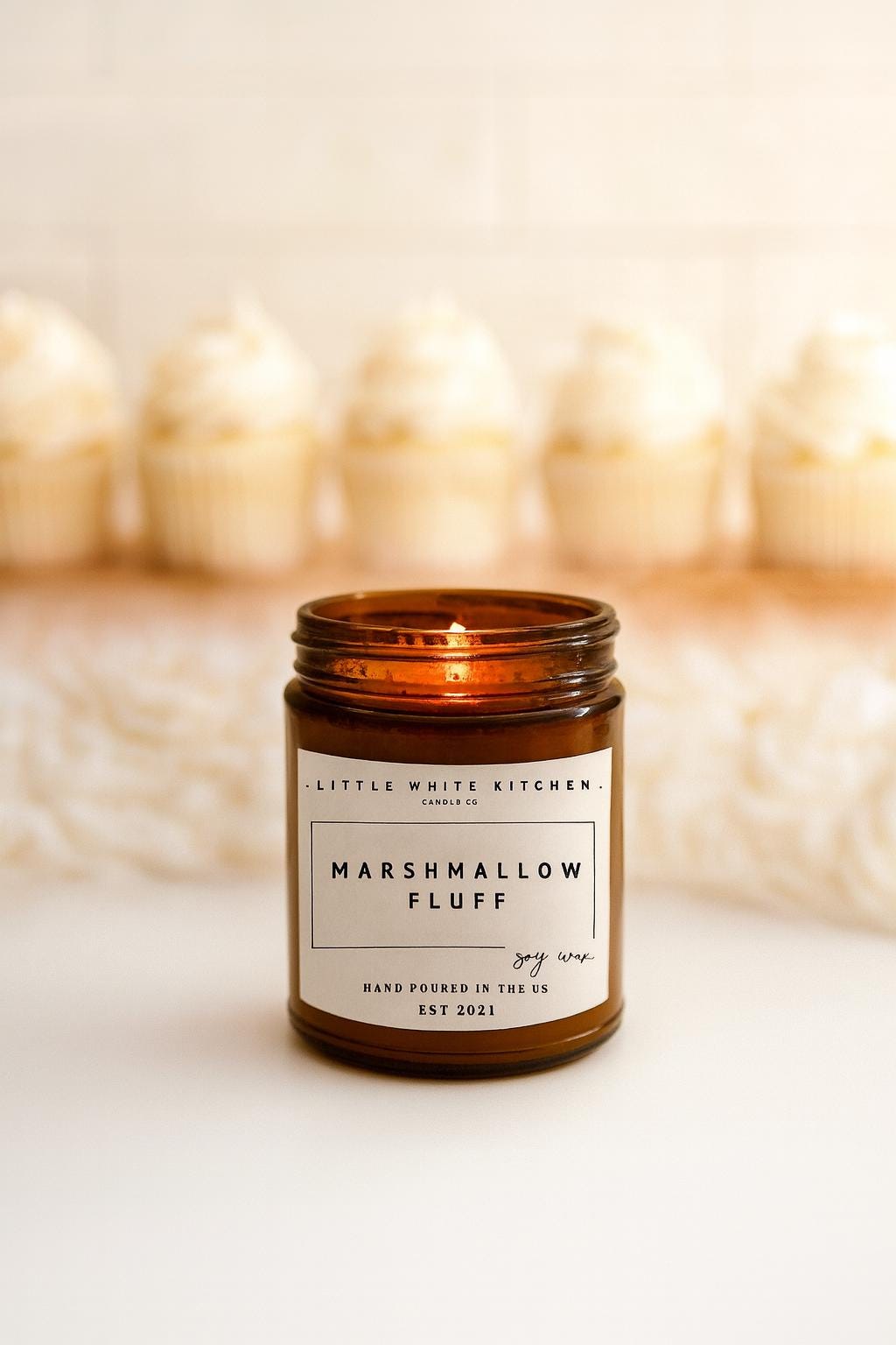 Marshmallow Fluff Soy Candle | Wooden Wick, Sweet Scent